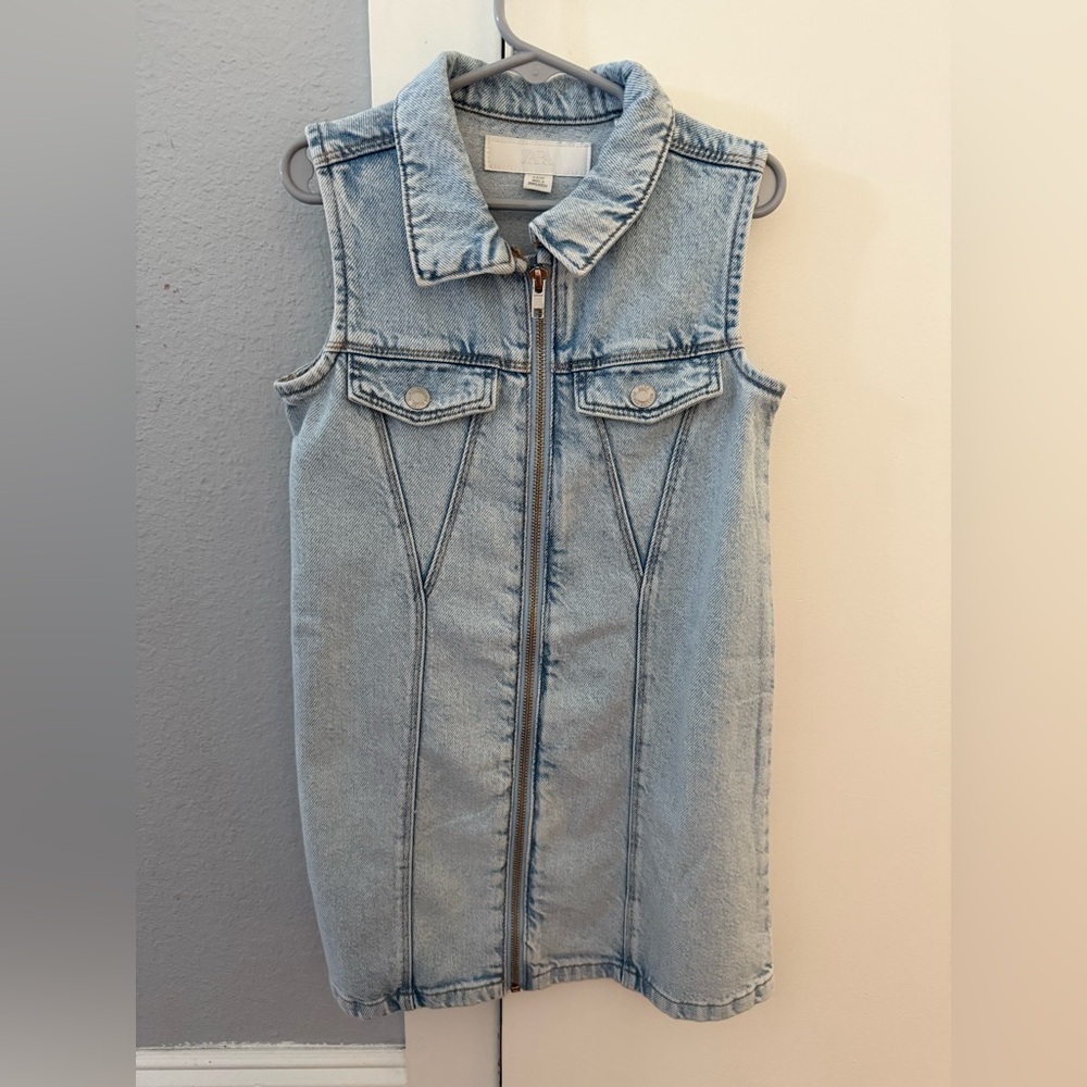 Girls Zara Denim zipper dress. Size 6 years. Perfect condition.